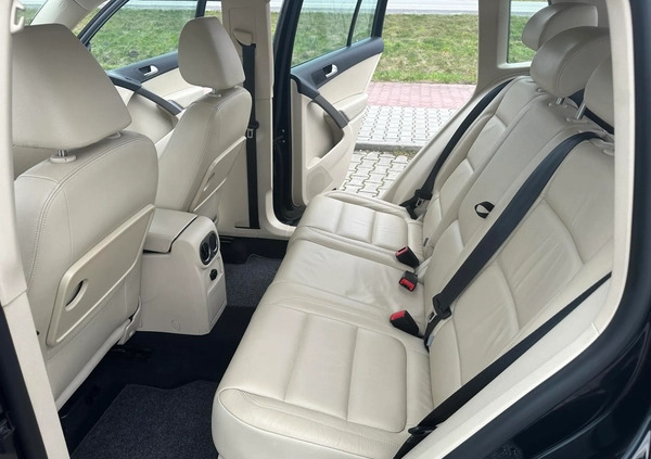Volkswagen Tiguan cena 32900 przebieg: 283000, rok produkcji 2009 z Płoty małe 154